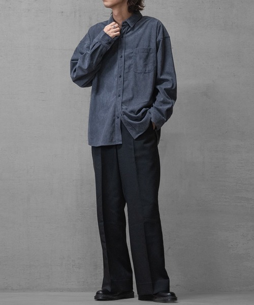 Naive magic(ナイーブマジック)の「【a】〔NAIVE MAGIC〕16Wコーデュロイ オーバーサイズシャツ(シャツ/ブラウス・メンズ・ブラウン/ネイビー/ダークグレー/その他/アイボリー・LARGE/MEDIUM)」の9枚目の写真