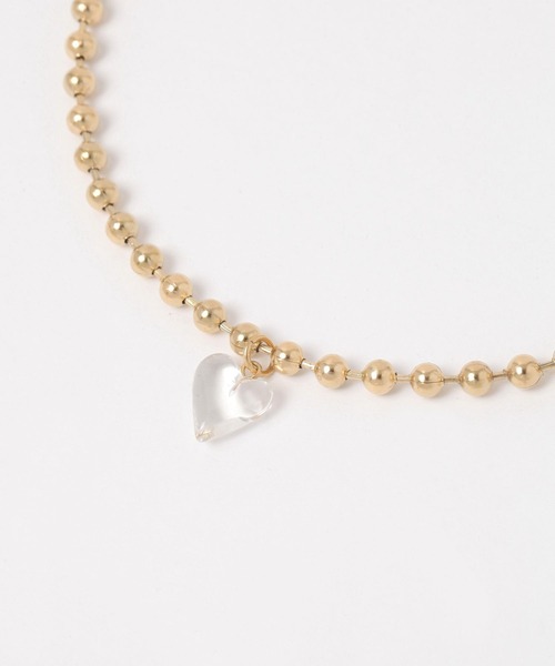 LEPSIM(レプシィム)の「ステンレスボールハートネックレス 137922(ネックレス・レディース・シルバー/ゴールド・ONE SIZE)」の4枚目の写真