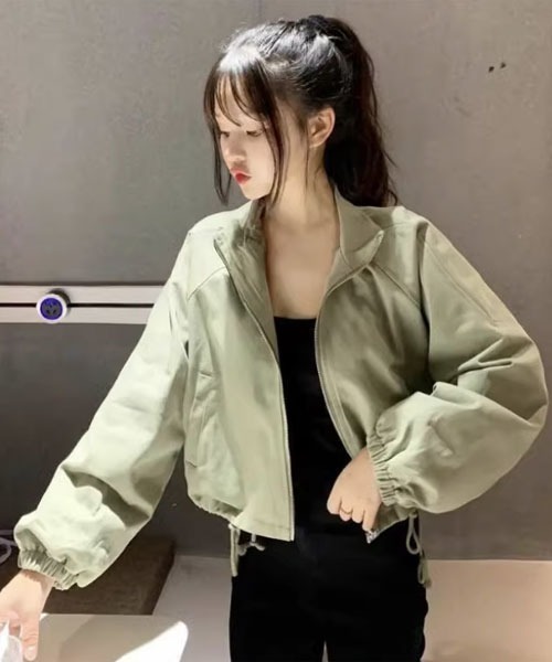 urge:(アージコロン )の「【URGE:】ハイネック シャツ ジャケット(ブルゾン・レディース・グリーン/ベージュ/ブラック・SMALL/X-LARGE/LARGE/MEDIUM)」の7枚目の写真