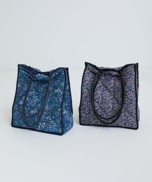 ADIEU TRISTESSE（アデュートリステス）の「リバティプリントキルティングトートバッグ（トートバッグ・レディース・グレー系その他/ブルー系その他・FREE）」の3枚目の写真
