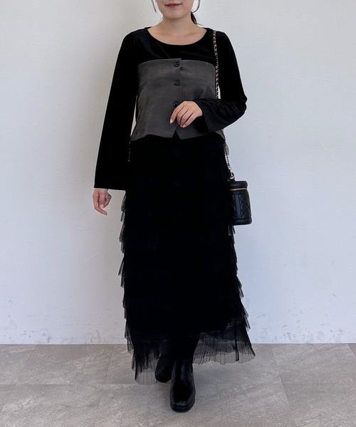 mysty woman（ミスティウーマン）の「シャイニーベロアプルオーバー 150086（Tシャツ/カットソー・レディース・ブラック/ライトベージュ/グレイッシュブルー・FREE）」の19枚目の写真