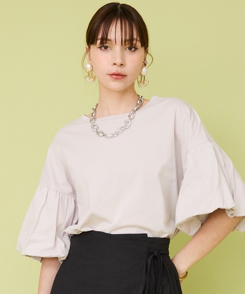 JETSET SOLO PLUS （ジェットセットソロプラス）の「【JETSET SOLO PLUS】接触冷感バルーンスリーブカットソー（Tシャツ/カットソー・レディース・オフホワイト/ブラック/グレイッシュベージュ・FREE）」の2枚目の写真