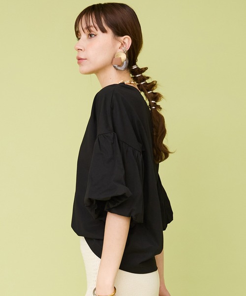 JETSET SOLO PLUS （ジェットセットソロプラス）の「【JETSET SOLO PLUS】接触冷感バルーンスリーブカットソー（Tシャツ/カットソー・レディース・オフホワイト/ブラック/グレイッシュベージュ・FREE）」の10枚目の写真