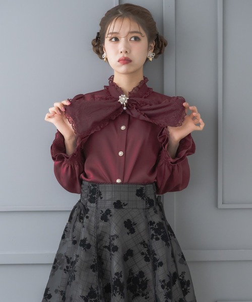 ROJITA（ロジータ）の「レースボウタイブラウス（シャツ/ブラウス・レディース・ブラック/ホワイト/ボルドー・FREE）」の4枚目の写真