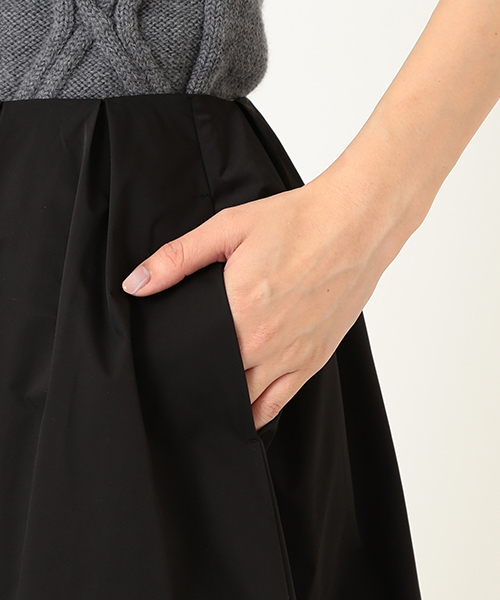 EFFE BEAMS（エッフェビームス）の「EFFE BEAMS / バルーンスカート（スカート・レディース・ブラック/ネイビー・36/38）」の4枚目の写真