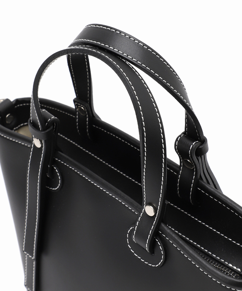 Spick & Span（スピックアンドスパン）の「MILOS / ミロス 別注 ミニバッグ 3144T（クラッチバッグ・レディース・ブラック/キャメル・FREE）」の13枚目の写真