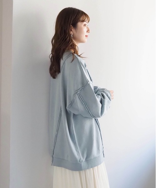 tiptop（ティップトップ）の「リメイク風裏毛BIGプルオーバー（スウェット・レディース・ボルドー/チャコールグレー/グレー/ピンク/イエロー・FREE）」の15枚目の写真