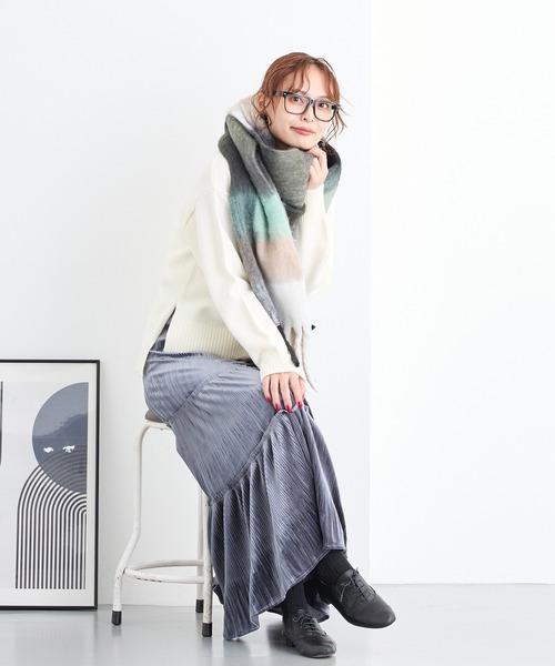 NICOLE white(ニコルホワイト)の「ハイネックプルオーバー(ニット/セーター・レディース・オフホワイト/グレー/ブルー/レッド/グリーン/ブラック・FREE)」の22枚目の写真