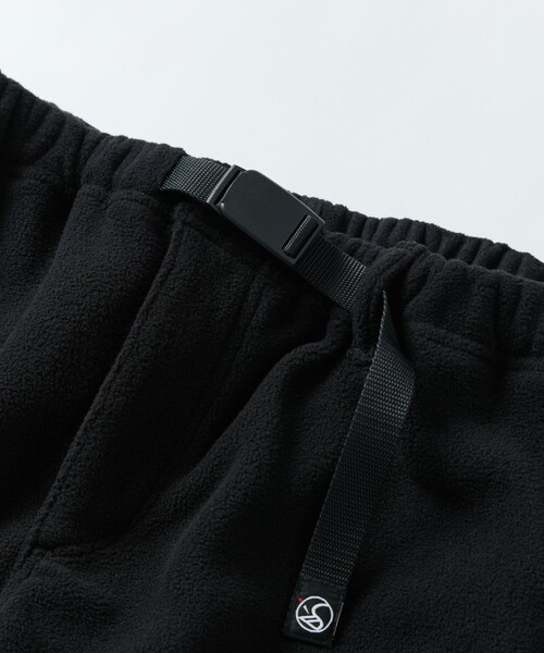 FREAK'S STORE(フリークスストア)の「限定展開 AiRide Warm/エアライド ウォーム ベーシックシルエット クライミングパンツ(その他パンツ・メンズ・ブラック/チャコールグレー/オリーブ/ネイビー・MEDIUM/LARGE/SMALL)」の7枚目の写真