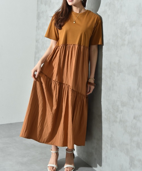 INTERPLANET（インタープラネット）の「異素材使いティアードワンピース（ワンピース・レディース・ブラウン/チャコールグレー・FREE）」の2枚目の写真