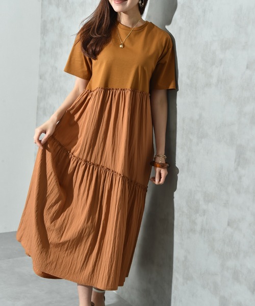 INTERPLANET（インタープラネット）の「異素材使いティアードワンピース（ワンピース・レディース・ブラウン/チャコールグレー・FREE）」の9枚目の写真