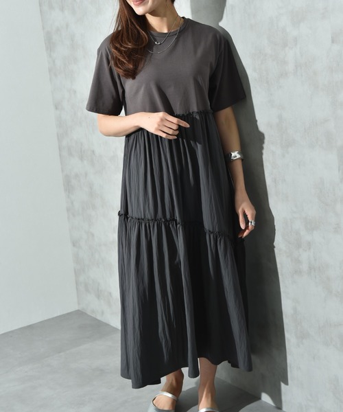 INTERPLANET（インタープラネット）の「異素材使いティアードワンピース（ワンピース・レディース・ブラウン/チャコールグレー・FREE）」の18枚目の写真
