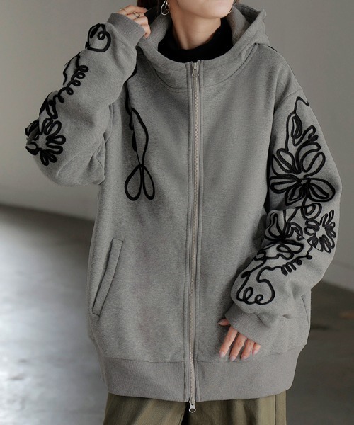 HUG.U(ハグユー)の「<選べる裏地> パイル or 裏起毛 コード刺繍パーカー(パーカー・レディース・ブラック/ライトグレー/モカ/エメラルドブルー/ブラック系その他/ブルー/グレー/ブラウン/グレー系その他/ブラウン系その他/ブラック系その他2/アイボリー・FREE)」の6枚目の写真