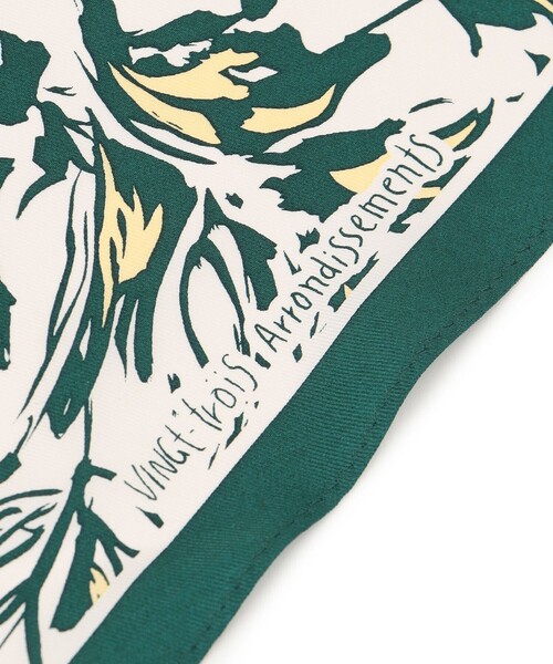 23区（ニジュウサンク）の「ニュアンスフラワー プリント シルク スカーフ（バンダナ/スカーフ・レディース・ネイビー系5/ダークグリーン系5・F）」の16枚目の写真