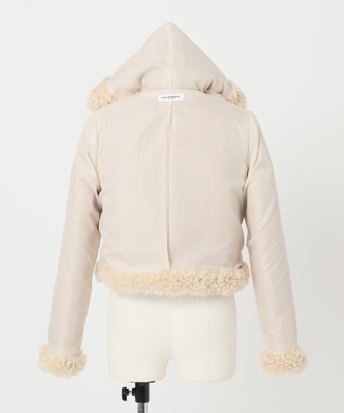 Charles Chaton(シャルルシャトン)の「curly duffel coat(その他アウター・レディース・ベージュ・FREE)」の14枚目の写真