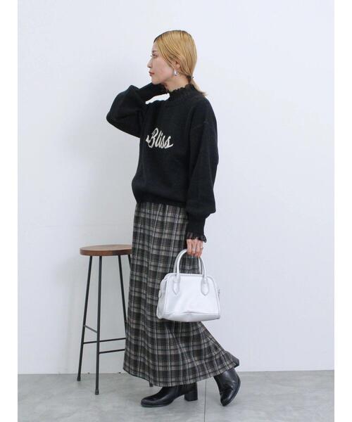 Samansa Mos2 blue（サマンサモスモスブルー）の「【Hug Knit】ロゴプルオーバー（ニット/セーター・レディース・ブラック/ブルー/トップグレー/グリーン/キナリ・F）」の10枚目の写真