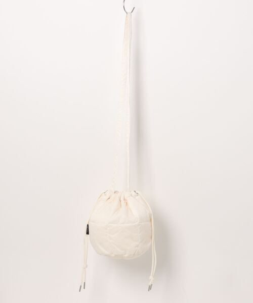 TAION(タイオン)の「BASIC DRAW STRING DOWN BAG S DST01-S(ショルダーバッグ・メンズ・ホワイト・FREE)」の2枚目の写真