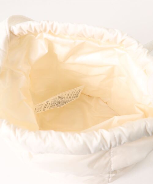 TAION(タイオン)の「BASIC DRAW STRING DOWN BAG S DST01-S(ショルダーバッグ・メンズ・ホワイト・FREE)」の4枚目の写真