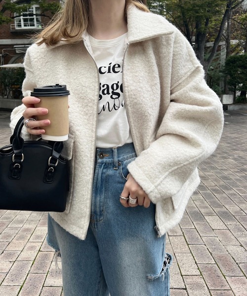 KOBE LETTUCE（コウベレタス）の「Wポケットシープボアジップブルゾン（ブルゾン・レディース・アイボリー/ライトベージュ/ブラック・M）」の5枚目の写真