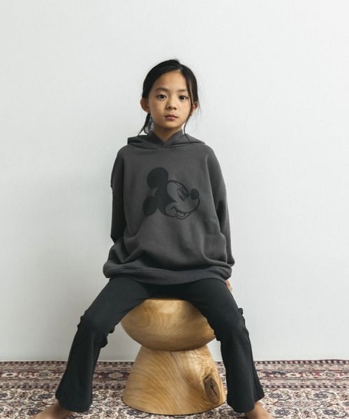 セール】【disney x ooju】ミッキースウェットフーディー（スウェット