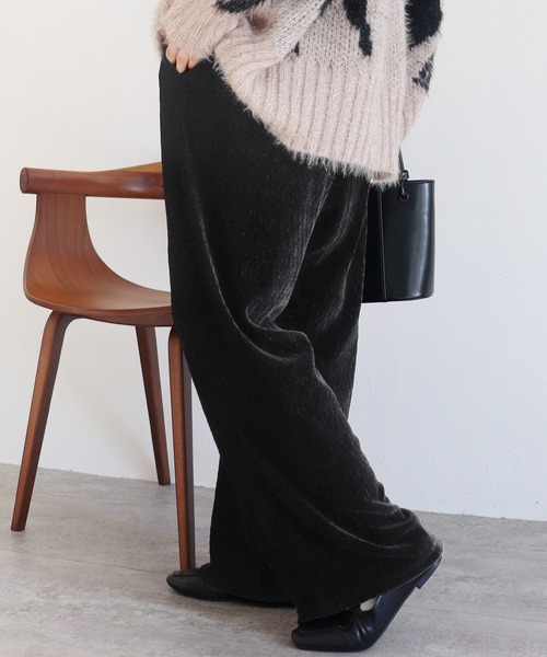 reca（レカ）の「楊柳ベロアワイドパンツ（その他パンツ・レディース・ブラウン/アイボリー/ブラック・M/L）」の4枚目の写真