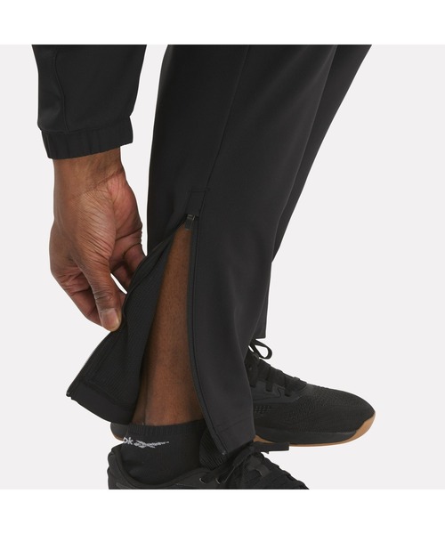 Reebok(リーボック)の「アウターバース ストレングス パンツ / OUTERVERSE STRENGTH PANT(その他パンツ・メンズ・ブラック・SMALL/MEDIUM/LARGE/X-LARGE/XX-LARGE)」の5枚目の写真