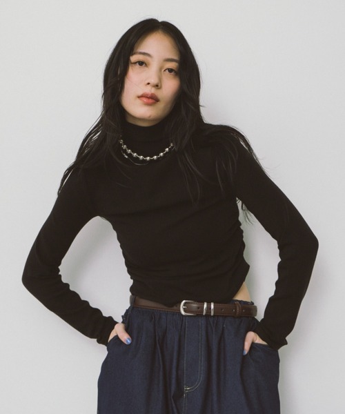 HANNE（アン）の「サイドギャザーハイネックロンTEE（Tシャツ/カットソー・レディース・ホワイト/ピンク/ブラック・FREE）」の15枚目の写真