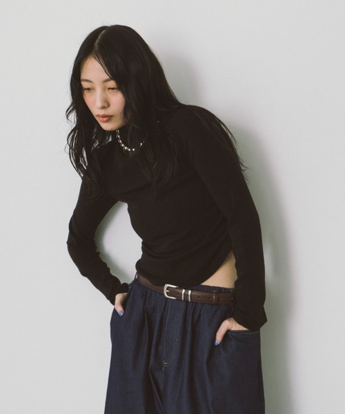 HANNE（アン）の「サイドギャザーハイネックロンTEE（Tシャツ/カットソー・レディース・ホワイト/ピンク/ブラック・FREE）」の17枚目の写真