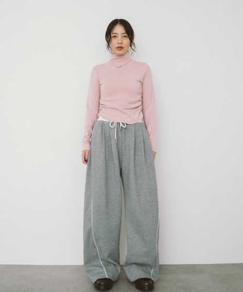 HANNE（アン）の「サイドギャザーハイネックロンTEE（Tシャツ/カットソー・レディース・ホワイト/ピンク/ブラック・FREE）」の8枚目の写真