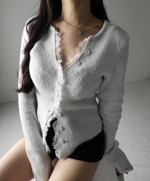 me+em select(ミームセレクト)の「【 4color 】レースドッキングスパングルキーネックニットカーディガン / lace docking spangle key neck knit cardigan(カーディガン/ボレロ・レディース・グレー/ブルー/ブラック/ライトグレー・FREE)」の20枚目の写真