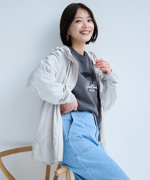 Arnold Palmer（アーノルドパーマー）の「花粉ガード シェア ライト マウンテンパーカー（マウンテンパーカー・レディース・ライトグレー/ネイビー/ライトグリーン・XS/L/M/S/LL）」の2枚目の写真