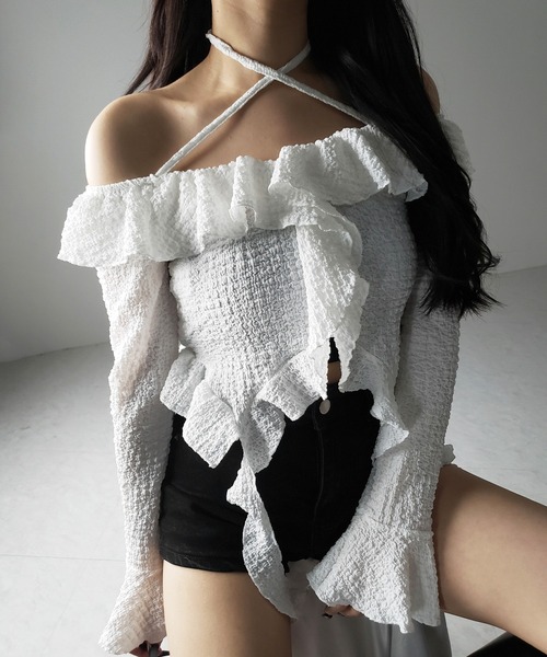 me+em select（ミームセレクト）の「【 ２color 】クロスストラップリボンオフショルダーフリルブラウス ／ cross strap ribbon off shoulder frill blouse（シャツ/ブラウス・レディース・ホワイト/ブラック・FREE）」の22枚目の写真
