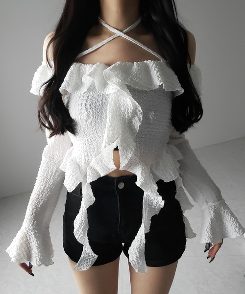 me+em select（ミームセレクト）の「【 ２color 】クロスストラップリボンオフショルダーフリルブラウス ／ cross strap ribbon off shoulder frill blouse（シャツ/ブラウス・レディース・ホワイト/ブラック・FREE）」の19枚目の写真