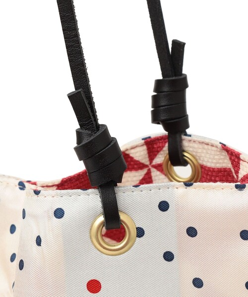 manipuri（マニプリ）の「manipuri:リバーシブル プリント トート L（トートバッグ・レディース・ライトブルー・ONE SIZE）」の6枚目の写真