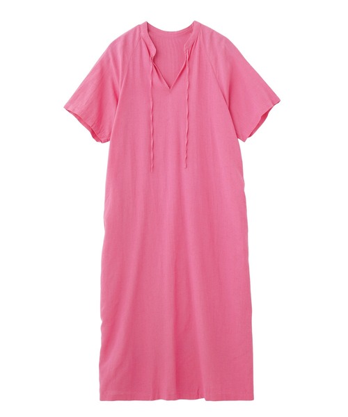 ROSE BUD（ローズバッド）の「【WEB・一部店舗限定】SLIT NECK S/S DRESS（ワンピース・レディース・ブラック/グリーン/グレー/ピンク・ONE SIZE）」の21枚目の写真