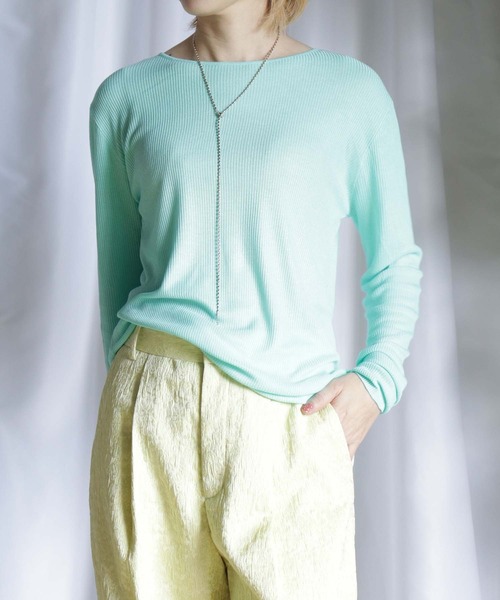 BITTOKO（ビットコ）の「シンプルクルーネックプルオーバー（Tシャツ/カットソー・レディース・ブラック/ピンク/ブルー/ホワイト×ブラック・FREE）」の4枚目の写真