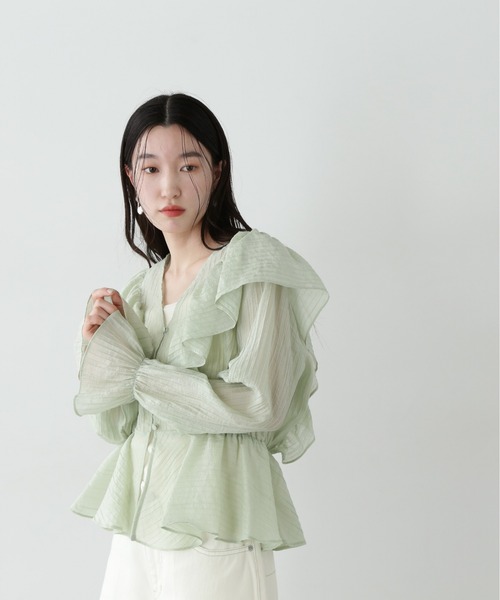 N.（N. Natural Beauty Basic）（エヌエヌナチュラルビューティーベーシック）の「シアーペプラムラッフルブラウス（シャツ/ブラウス・レディース・ホワイト/ライトグリーン/オレンジ・MEDIUM）」の13枚目の写真