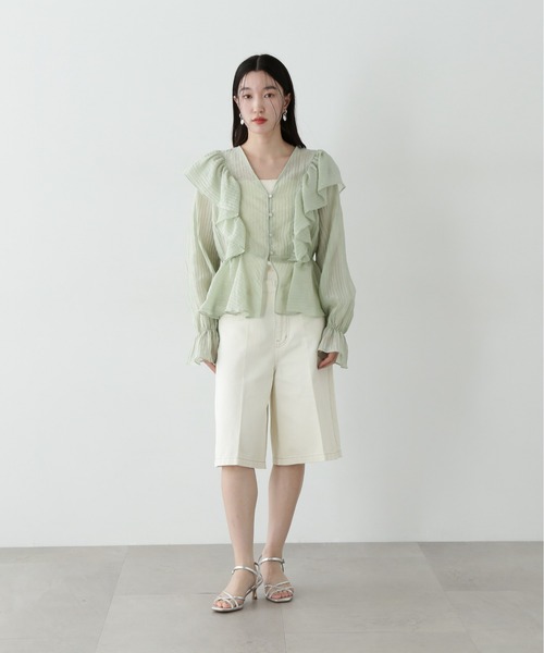 N.（N. Natural Beauty Basic）（エヌエヌナチュラルビューティーベーシック）の「シアーペプラムラッフルブラウス（シャツ/ブラウス・レディース・ホワイト/ライトグリーン/オレンジ・MEDIUM）」の14枚目の写真