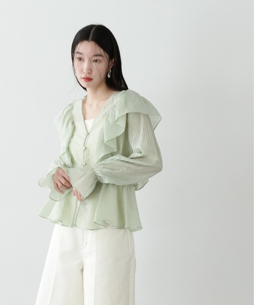 N.（N. Natural Beauty Basic）（エヌエヌナチュラルビューティーベーシック）の「シアーペプラムラッフルブラウス（シャツ/ブラウス・レディース・ホワイト/ライトグリーン/オレンジ・MEDIUM）」の17枚目の写真
