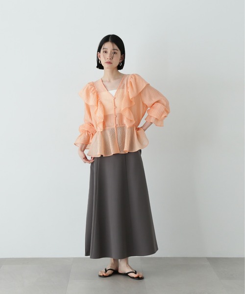 N.（N. Natural Beauty Basic）（エヌエヌナチュラルビューティーベーシック）の「シアーペプラムラッフルブラウス（シャツ/ブラウス・レディース・ホワイト/ライトグリーン/オレンジ・MEDIUM）」の22枚目の写真