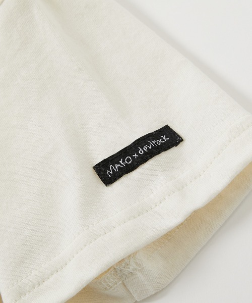 devirock(デビロック)の「【makoコラボ】大人用 ドローイング Tシャツ(Tシャツ/カットソー・レディース・スミクロ/オフホワイト・ONE SIZE)」の11枚目の写真