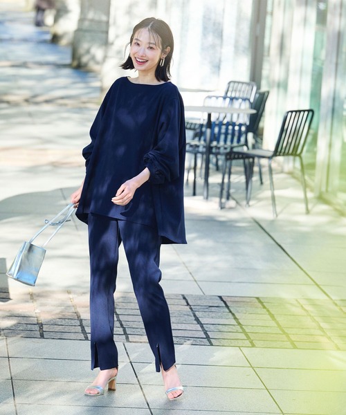 CROSS FUNCTION（クロスファンクション）の「《シワになりにくい》サマ美え ジョーゼットボートネックブラウス【CF/クロスファンクション】（シャツ/ブラウス・レディース・ライトベージュ/ネイビー/ブラック・L/M/LL）」の15枚目の写真