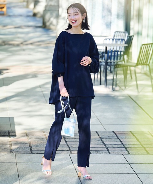 CROSS FUNCTION（クロスファンクション）の「《シワになりにくい》サマ美え ジョーゼットボートネックブラウス【CF/クロスファンクション】（シャツ/ブラウス・レディース・ライトベージュ/ネイビー/ブラック・L/M/LL）」の16枚目の写真