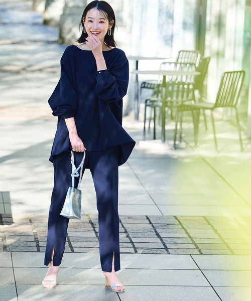 CROSS FUNCTION（クロスファンクション）の「《シワになりにくい》サマ美え ジョーゼットボートネックブラウス【CF/クロスファンクション】（シャツ/ブラウス・レディース・ライトベージュ/ネイビー/ブラック・L/M/LL）」の17枚目の写真