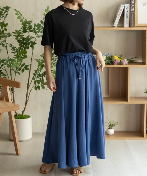 NAVY（ネイビー）の「nAvy SARARI ウェーブフレアスカート（スカート・レディース・ブラック/ブルー/ベージュ/ブラウン・M/L）」の15枚目の写真