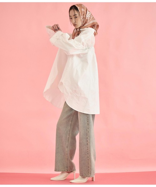 Settimissimo（セッティミッシモ）の「バック ギャザー ワイド カフス デニム　シャツ（シャツ/ブラウス・レディース・オフホワイト/スミクロ・FREE）」の9枚目の写真