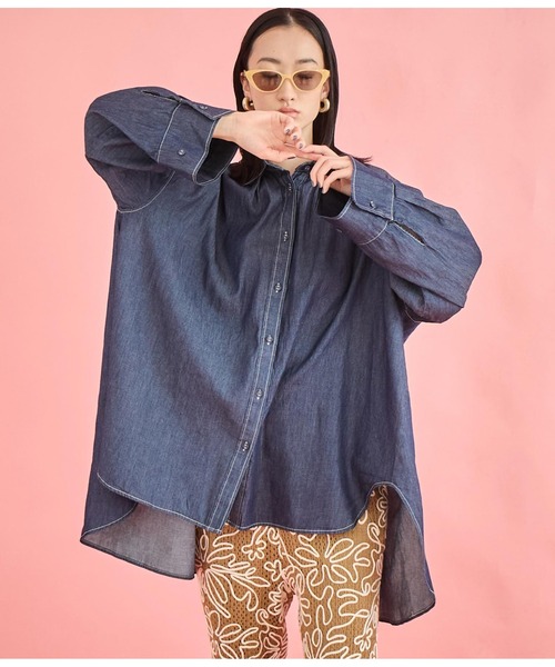 Settimissimo（セッティミッシモ）の「バック ギャザー ワイド カフス デニム　シャツ（シャツ/ブラウス・レディース・オフホワイト/スミクロ・FREE）」の12枚目の写真