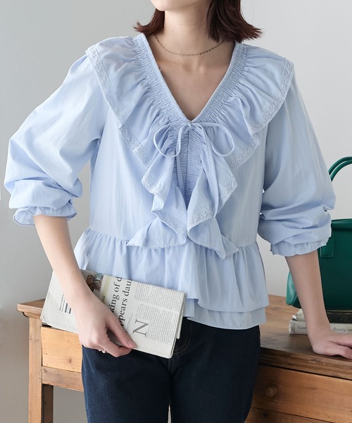 BONLECILL(ボンルシール)の「ラッフルリボンギャザーブラウス(シャツ/ブラウス・レディース・オフホワイト/サックスブルー・FREE)」の11枚目の写真