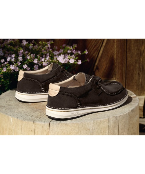 BIRKENSTOCK（ビルケンシュトック）の「Pasadena / パサデナ スエードレザー Mocca 【レギュラー幅】 UNISEX（モカシン/デッキシューズ・メンズ・モカ・42(27cm)/39.0/25㎝/40(26)/41(26.5cm)/43(28cm)/44(28.5cm)）」の4枚目の写真