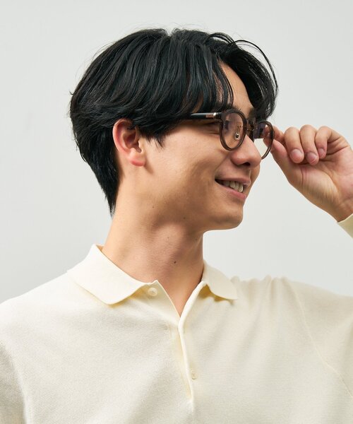 UNITED ARROWS（ユナイテッドアローズ）の「【WEB限定】ボストン型 サングラス｜調光サングラス｜レンズの色が変わる｜クラウンパント｜黒縁｜UVカット｜紫外線対策｜ユナイテッドアローズ｜Zoff｜UNITED ARROWS（サングラス・レディース・ブラック/ブラウン系その他5・FREE）」の6枚目の写真